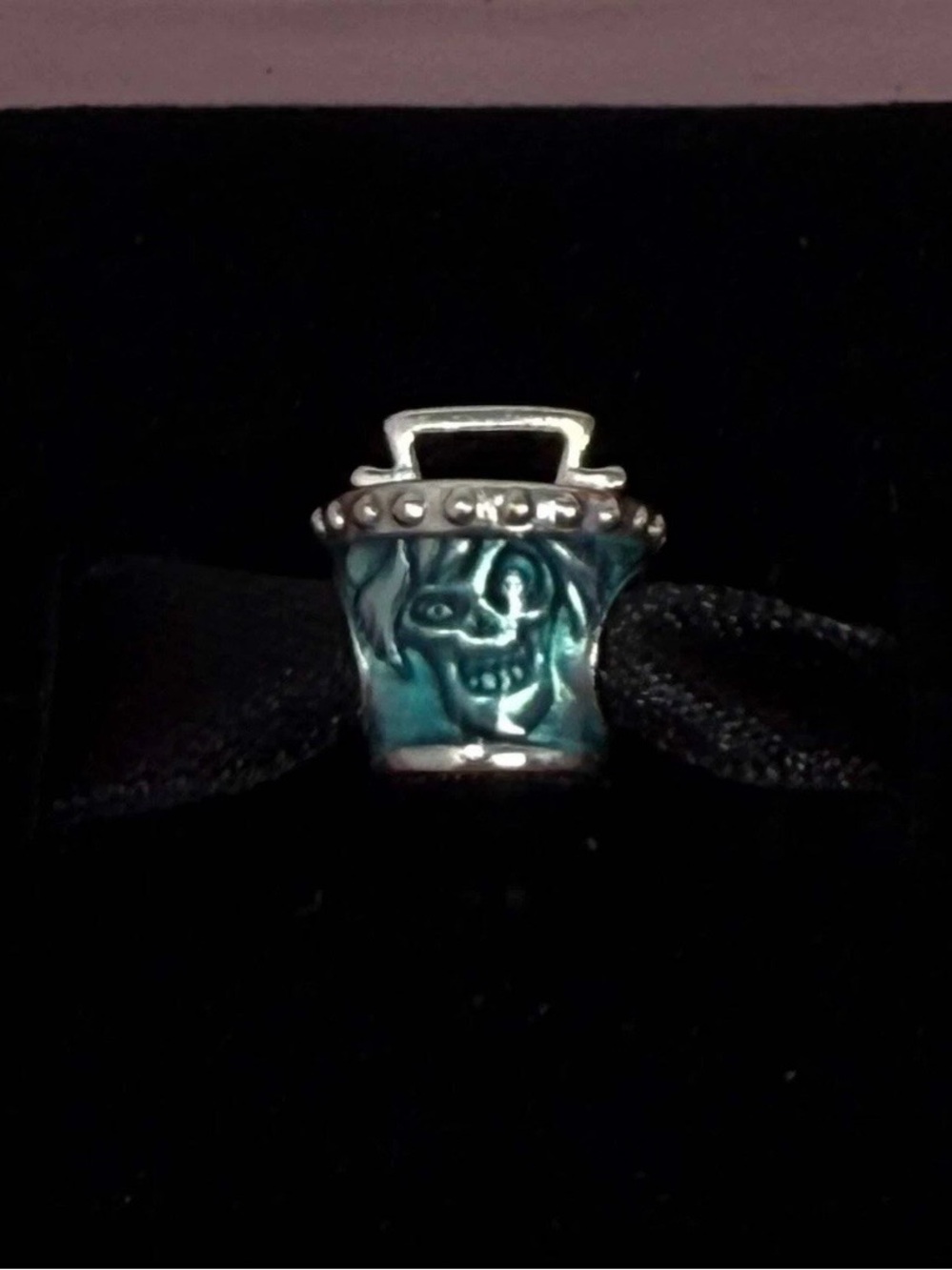💖FIRM! NWT DISNEY PARKS COLLECTION X PANDORA HAUNTED MANSION HATBOX GHOST CHARM